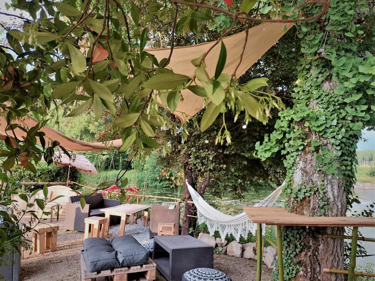 Moulin De Monpoisson Bed & Breakfast Le Puy Exterior foto